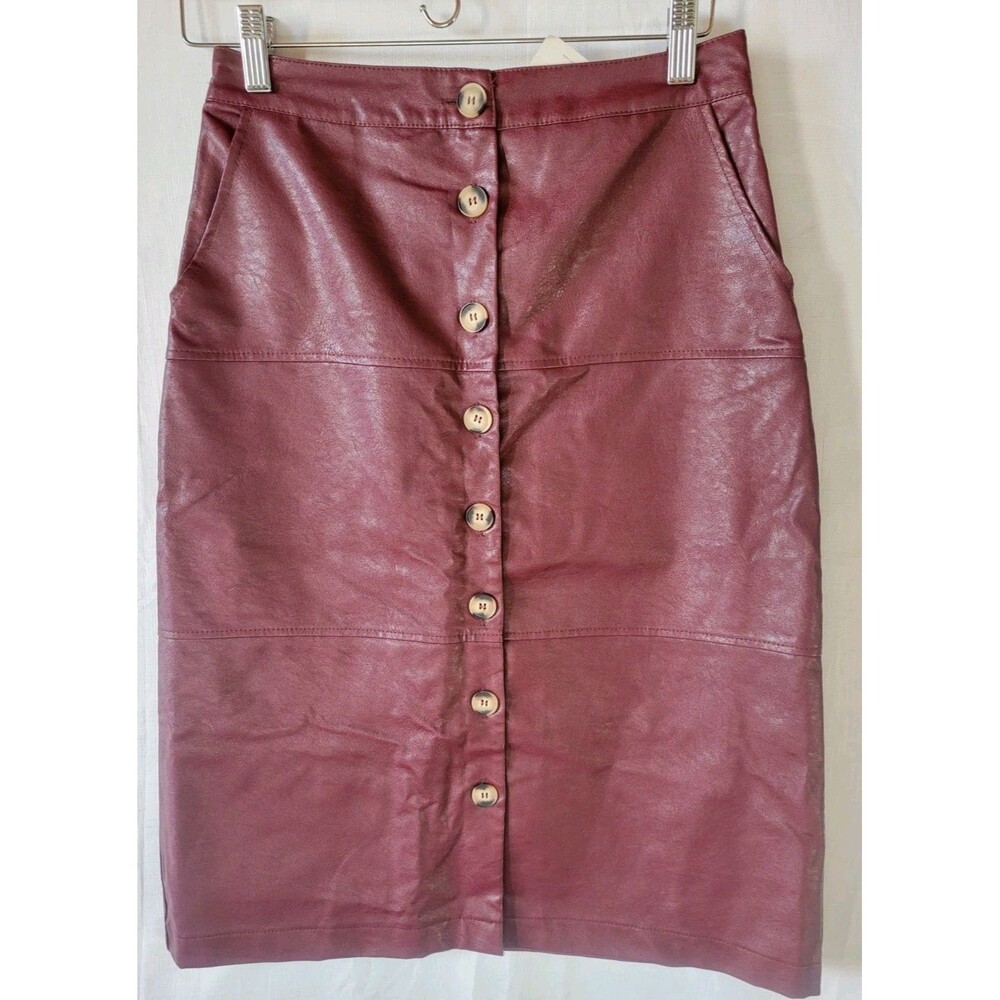 Bohme Faux Leather Skirt Women's Size S Burgundy Button Front Knee Length NWT